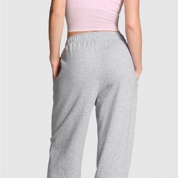 PINK Victoria's Secret Ivy Fleece Campus Light Pink and Heather Grey XL Set NWT - Picture 2 of 5